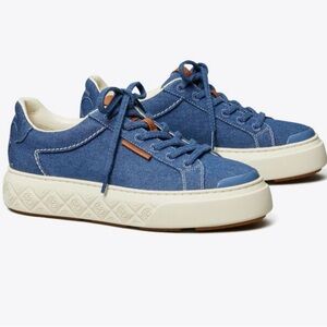 Tory Burch Sneakers Ladybug 6.5